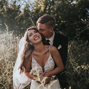 Meet your Posher, Caitlin